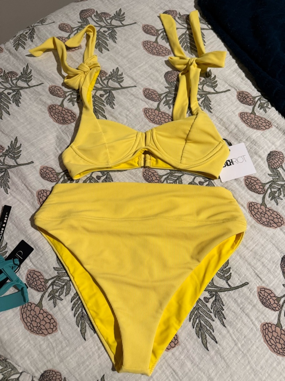 Sale 💥🛍 BEACH RIOT Yellow High-Waist Ribbed Bikini Set-SIZE: TOP M, BOTTOMS XL